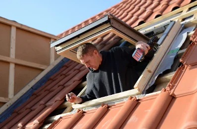 Pose de fenêtres de toit Velux aux Petites-Loges